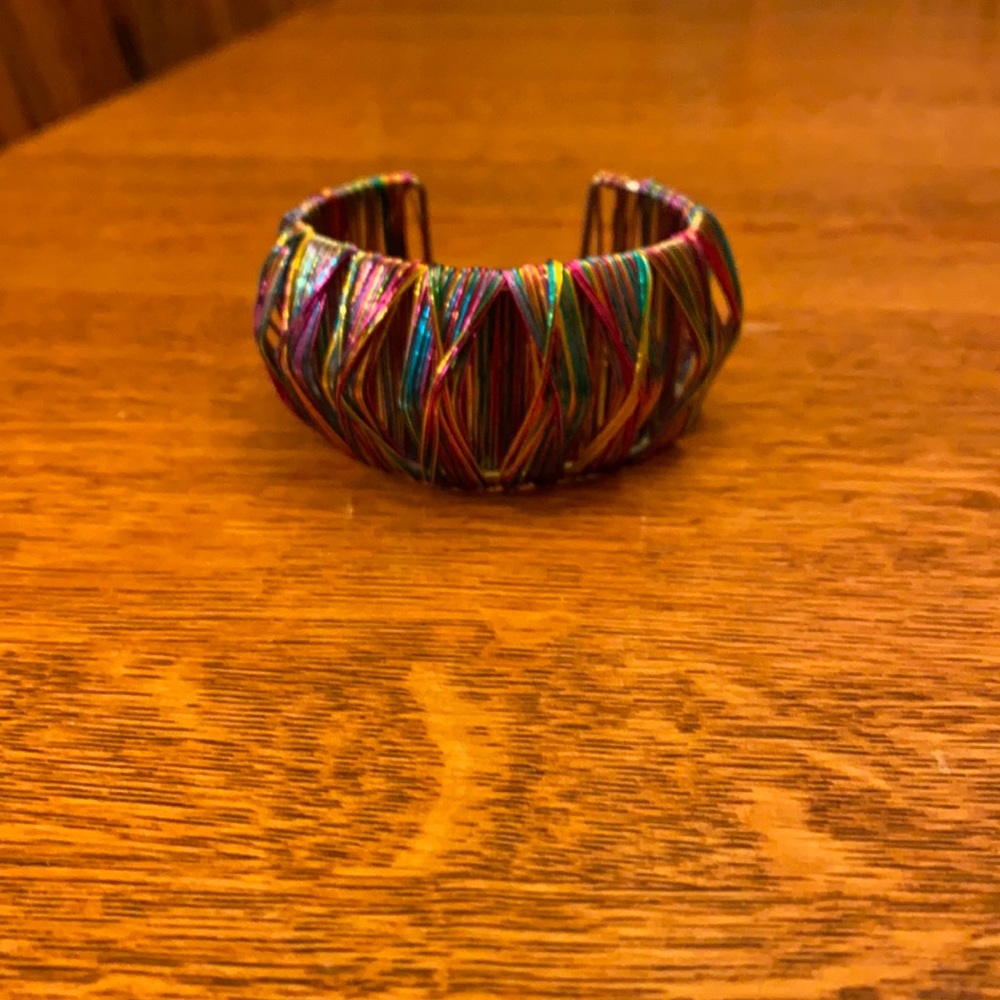Multicolored bracelet